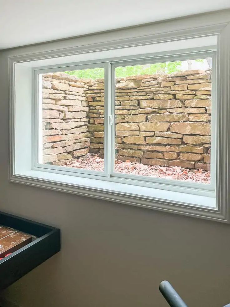 sliding egress window